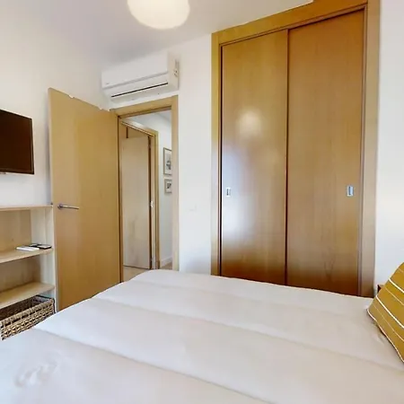 Renfurbis Vista Moderno 2 Apartman *