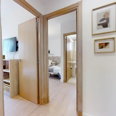 Renfurbis Vista Moderno 2 Apartman