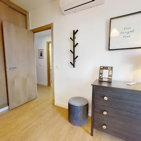 Renfurbis Vista Moderno 2 Appartement *